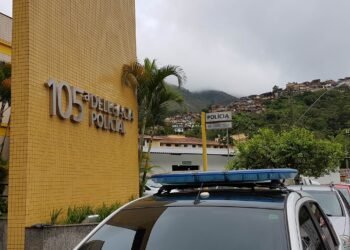 Mulher tem salário furtado em supermercado de Petrópolis; suspeita é identificada