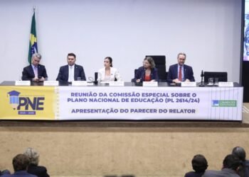 Educação brasileira está perto de mais 10 anos de baixa exigência