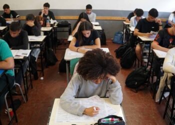 TJMG cede a sindicalismo e dificulta gestão privada em escolas