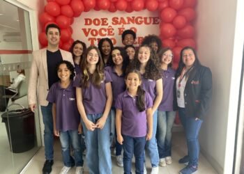 Banco de Sangue de Petrópolis realiza ação musical para celebrar o Dia Nacional do Doador