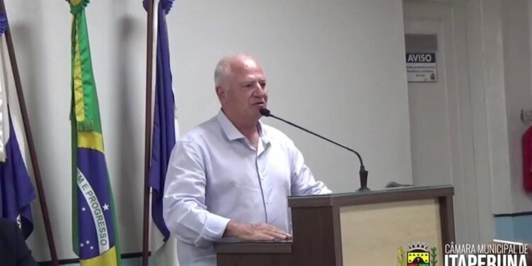 Câmara de Itaperuna reprova contas do ex-prefeito Alfredão referentes a 2023 Câmara de Itaperuna reprova contas do ex-prefeito Alfredão referentes a 2023
