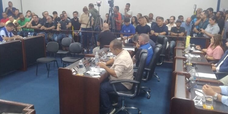 Regulamentação de ferros-velhos é tema de audiência pública em Cabo Fr Regulamentação de ferros-velhos é tema de audiência pública em Cabo Fr