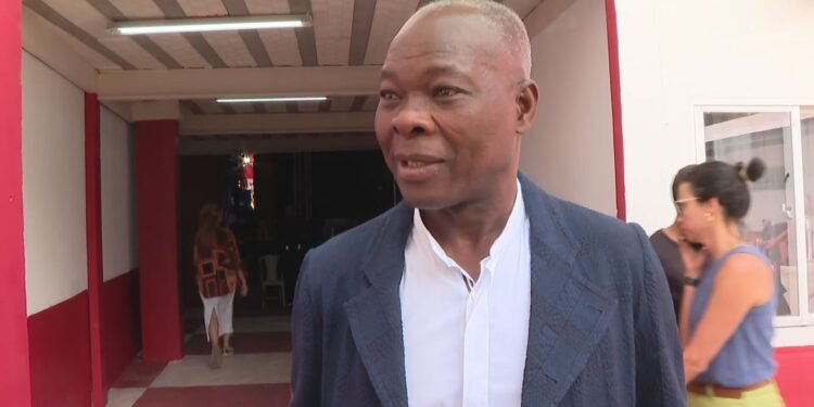 Conheça Fracis Kéré, arquiteto que assina a Biblioteca dos Saberes Conheça Fracis Kéré, arquiteto que assina a Biblioteca dos Saberes