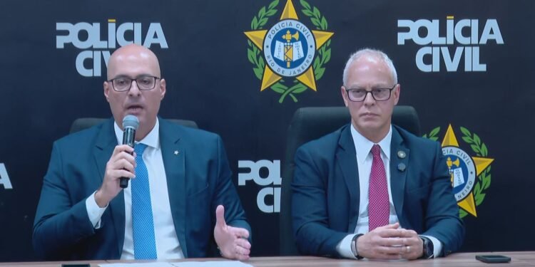 Complexos da Penha e Alemão, tidos como ‘QG do CV’, distribuem 10 toneladas de droga por mês no RJ, diz Polícia Civil