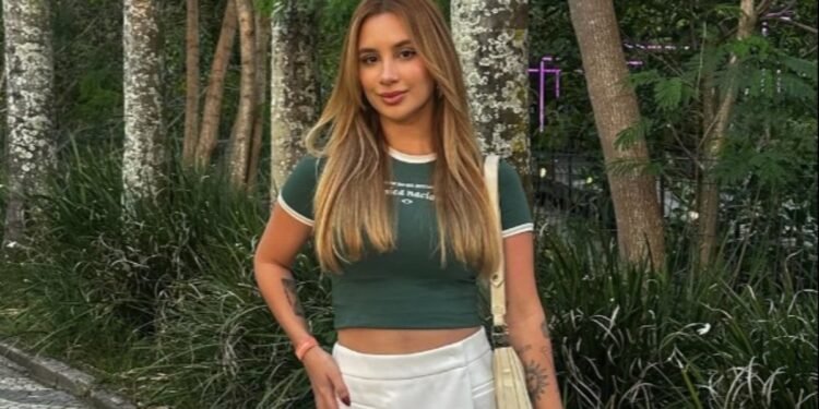 Saiba quem é uma mulher de 28 anos que morreu após ser baleada em tiroteio na Linha Amarela Saiba quem é uma mulher de 28 anos que morreu após ser baleada em tiroteio na Linha Amarela