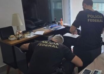 Polícia Federal realiza operação contra servidor da Caixa por suspeita de fraudes bancárias em Campos