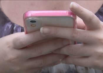 Pechincha registra aumento de casos de roubo de celulares e moradores denunciam ação de assaltantes com motos