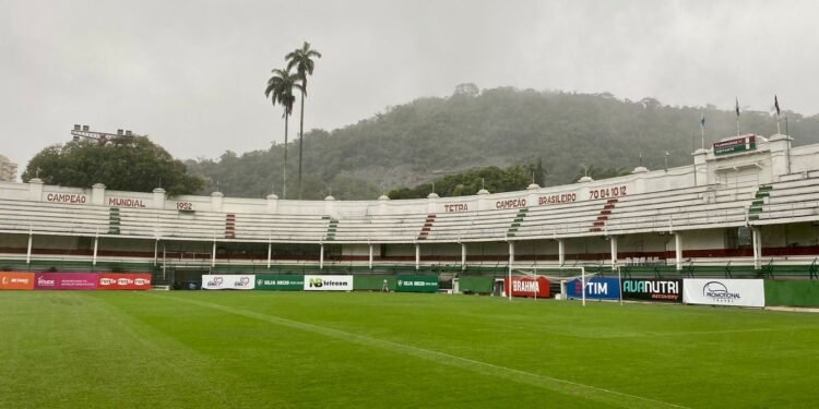Câmara apresenta plano para modernizar Laranjeiras e CT do Fluminense