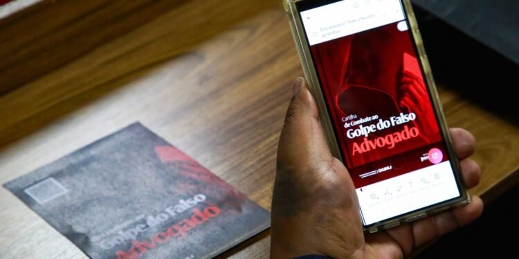 OAB-RJ aciona Justiça contra Meta por falha de segurança no Whatsapp