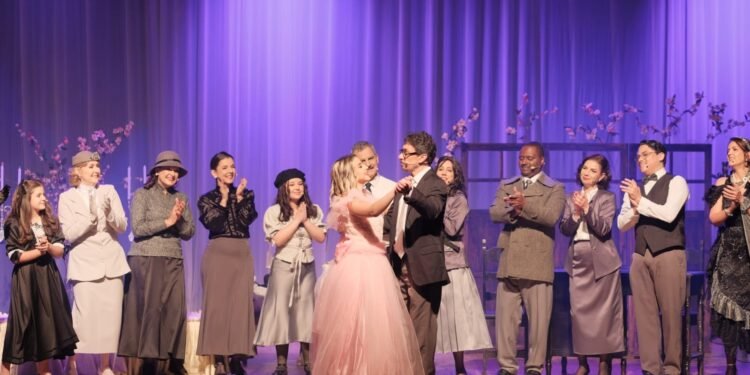 ABL recebe espetáculo Floradas na Serra ABL recebe espetáculo Floradas na Serra