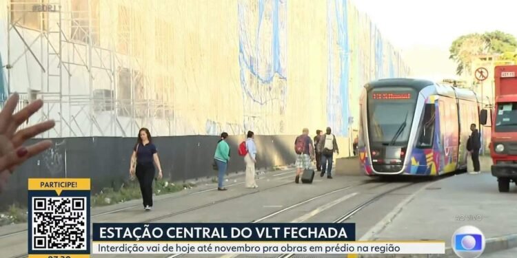 Estação Central do VLT é reaberta após interdição por causa de obras no prédio Estação Central do VLT é reaberta após interdição por causa de obras no prédio