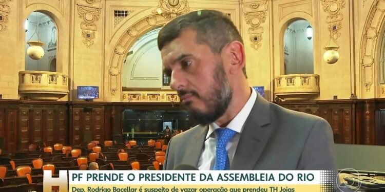 CCJ adia reunião para votar se é a favor ou contra manutenção da prisão de Bacellar