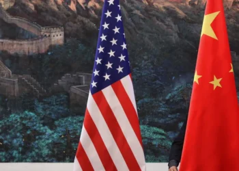 China acusa EUA de “acelerar cenário de guerra” com vendas de armas