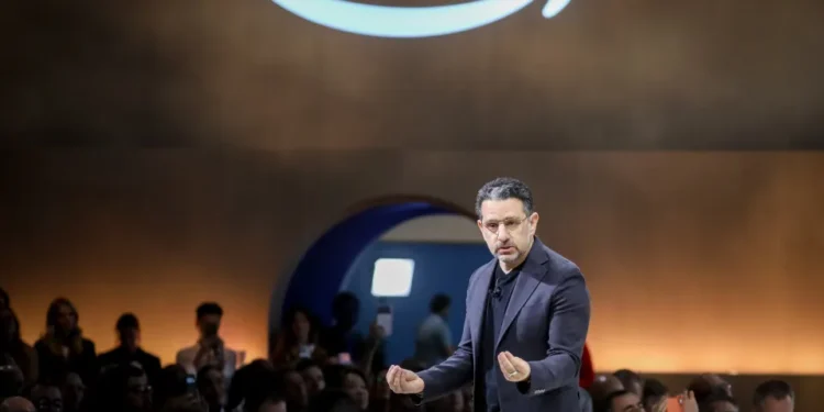 Executivo da Amazon prevê ‘morte’ dos celulares e aplicativos