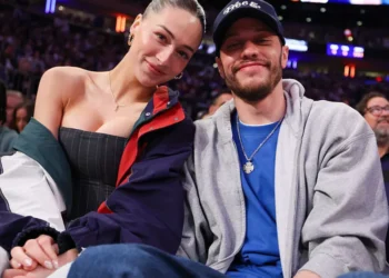 Filhos de famosos que nasceram em 2025: um bebê acaba de nascer!