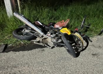Acidente entre carro e moto deixa uma pessoa morta no sul da Bahia