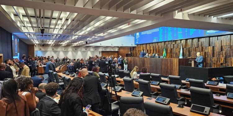 Guilherme Delaroli assume presidência da Alerj após prisão de Bacellar Guilherme Delaroli assume presidência da Alerj após prisão de Bacellar