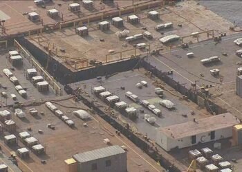 Bombeiros alertam para mar agitado no último dia de 2025 no Rio; ondas podem chegar a 2,5 metros