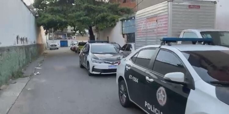 Polícia faz operação contra lavagem de dinheiro do CV