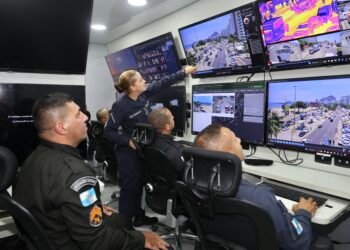 Rio espera mais de 2,5 milhões no réveillon de Copacabana; veja como chegar e quais serão os shows