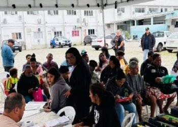 Cabo Frio inicia entrega de crachás a ambulantes cadastrados