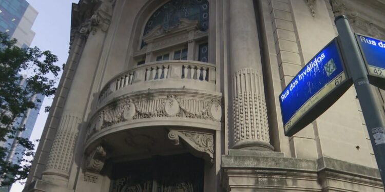 Ministério da Cultura homologa tombamento definitivo do antigo prédio do Dops no Centro do Rio