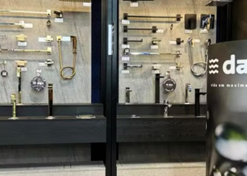 DAX inova com louças que elevam banheiros