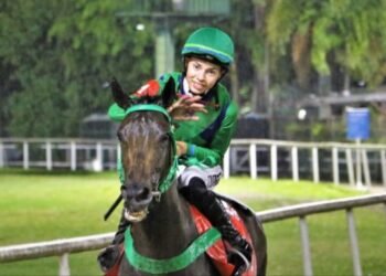 Promessa do turfe morre aos 16 anos após cair de cavalo em prova no RJ