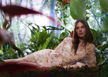 Isis Valverde agradece pela prisão de homem que a perseguia há anos