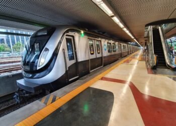 Passageiros são assaltados dentro do vagão do metrô na Zona Sul do Rio