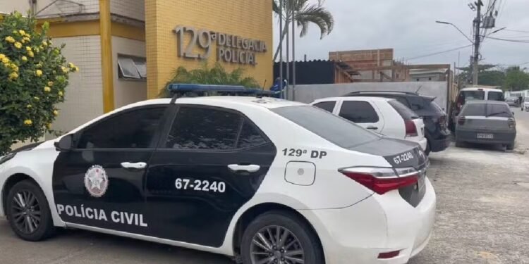 Mulher é presa em cartório por golpes imobiliários na Região dos Lagos