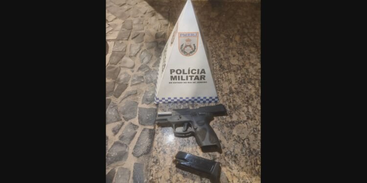 PM prende quatro que tentou roubar apartamento no Jardim Botânico