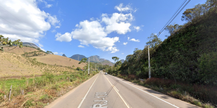 Moradores lançam abaixo-assinado após aumento de acidentes na RJ-130