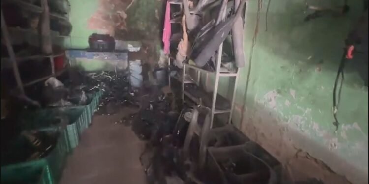 Polícia está desmanche de motos com 50 veículos roubados em Duque de Caxias