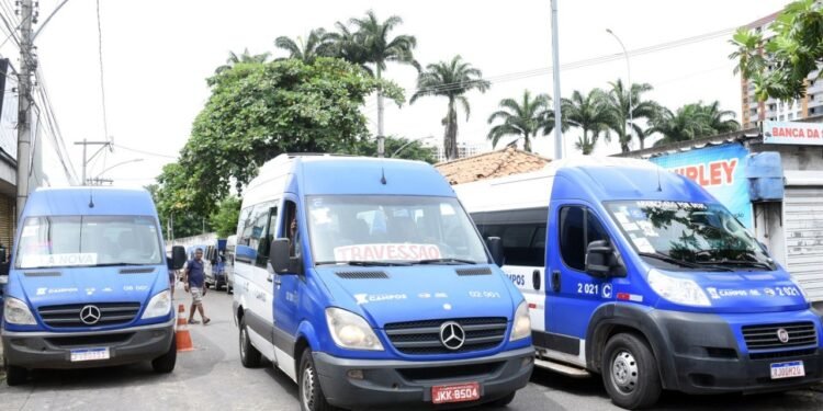 Paralisação relacionada ao transporte alternativo no Norte Fluminense Paralisação relacionada ao transporte alternativo no Norte Fluminense