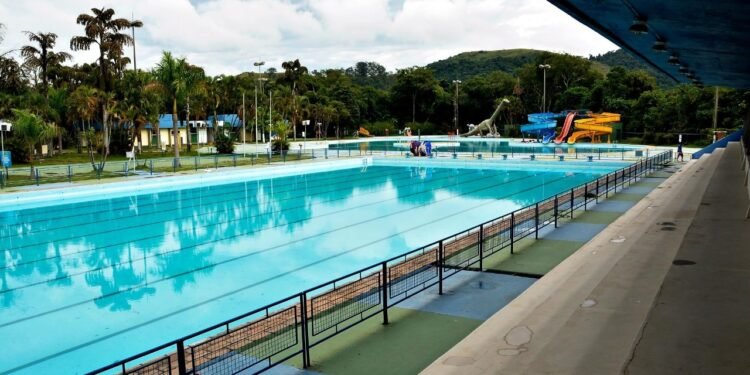Saiba como fazer a carteirinha que dá acesso ao Parque Aquático de Vol