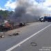 Onze pessoas morrem em batida entre carros na divisão entre BA e ES Onze pessoas morrem em batida entre carros na divisão entre BA e ES