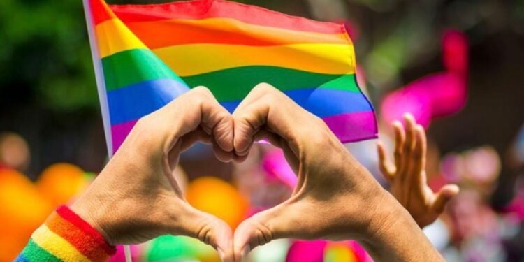 Araruama promove Roda de Conversa “Diálogo entre Cores” que fortalece a visibilidade trans e o debate de políticas públicas de saúde