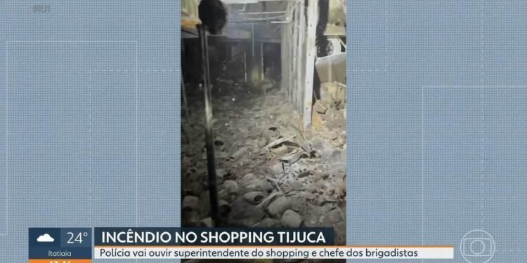 Polícia faz perícia no Shopping Tijuca para apurar causas de incêndio
