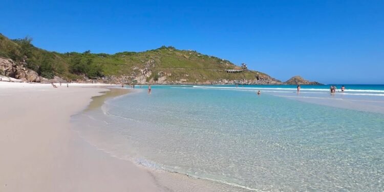 Guarda-vidas registram mais de 200 ações preventivas em Arraial