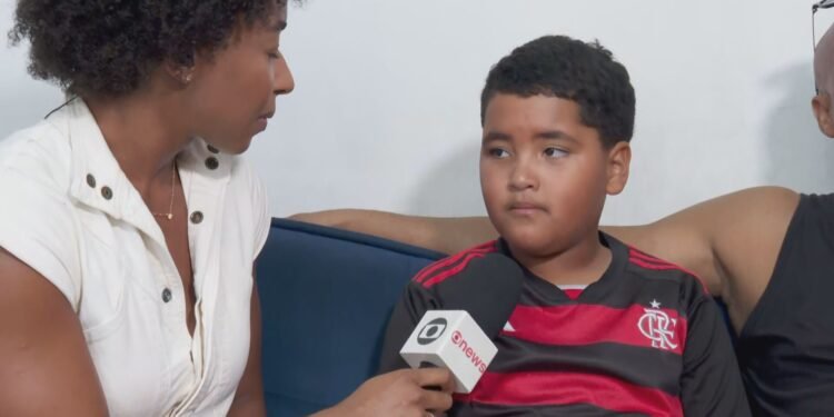 ‘Eu só via a clareza da lua e orei’, conta menino de 10 anos que ficou 8h à deriva no RJ