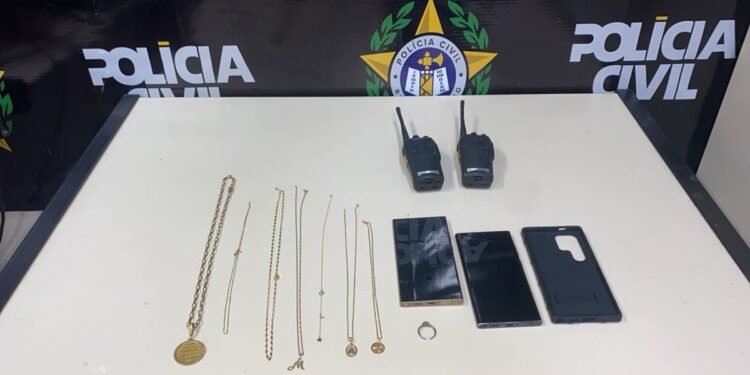 Homem é preso após vídeo de roubo de colar viralizar em Cabo Frio