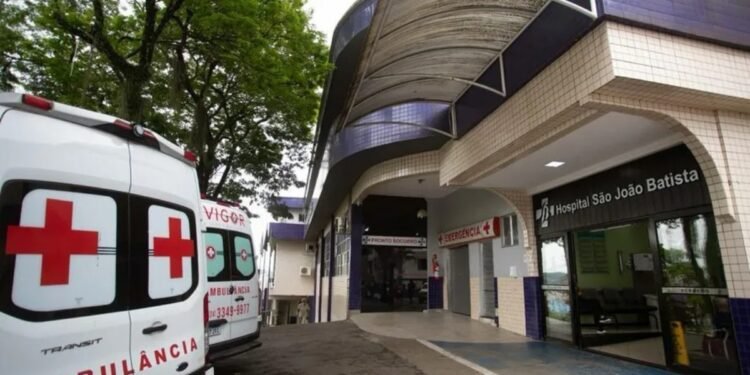 Idoso é atropelado por carro em Volta Redonda