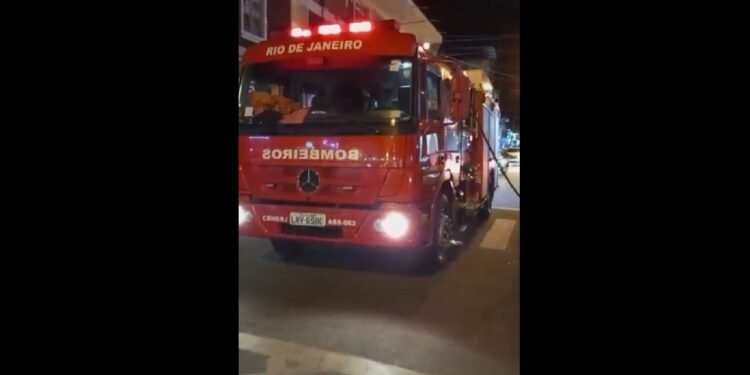 Funcionário sofre queimaduras na cafeteria de Bom Jesus do Itabapoana