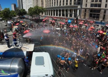 Carnaval de Rua: Conheça os microblocos do Rio, com até 300 pessoas