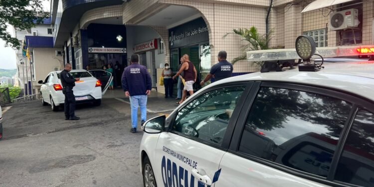 VÍDEO: Idosa é atropelada em Volta Redonda; motociclista fugiu sem prestar socorro