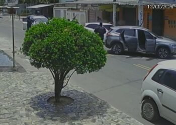 Pelo menos oito homens com fuzis executaram miliciano Jiraya em Nova Iguaçu