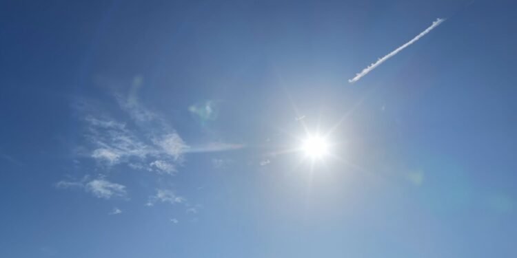 Nove das 10 maiores temperaturas do país foram registradas no RJ na segunda; Seropédica teve 41°C