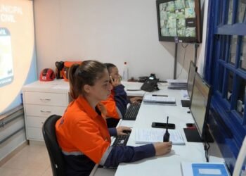 A Defesa Civil mantém alerta para chuvas em Campos; município registra alagamentos e quedas de árvores