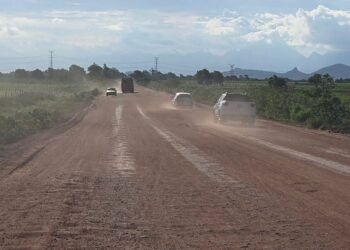 Obras na Estrada dos Ceramistas, em Campos, têm novo atraso e só devem terminar em 2026